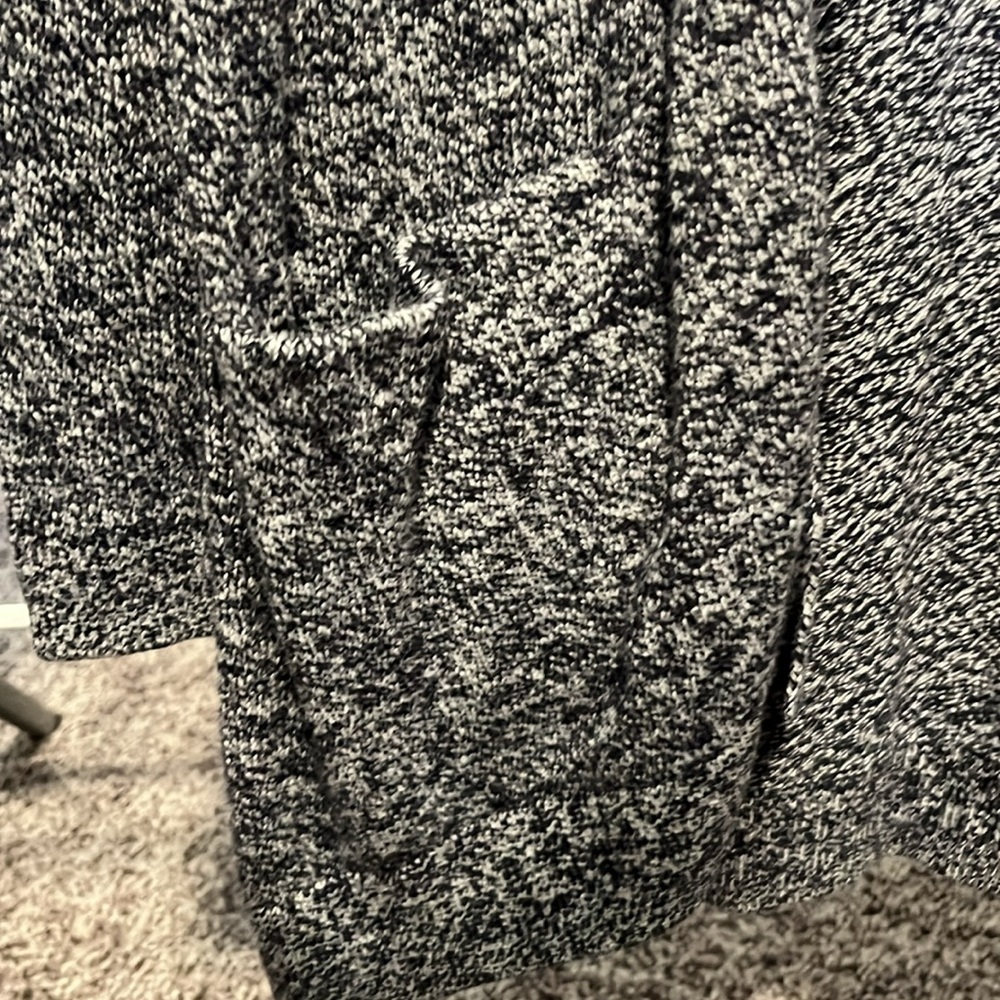 Cardigan - Picture 2 of 3